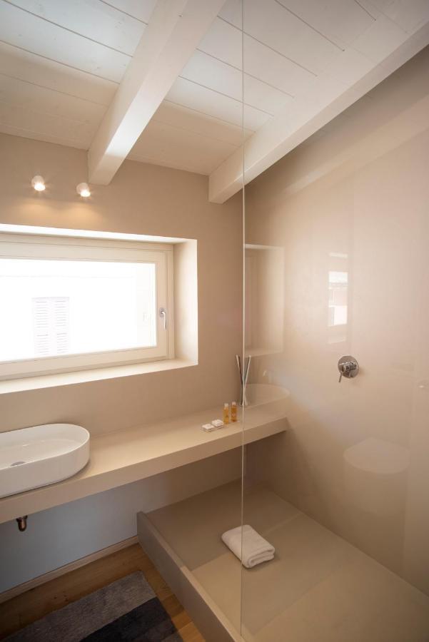 Time To Be - Luxury Apartments Centro Storico Peschiera del Garda Exterior photo